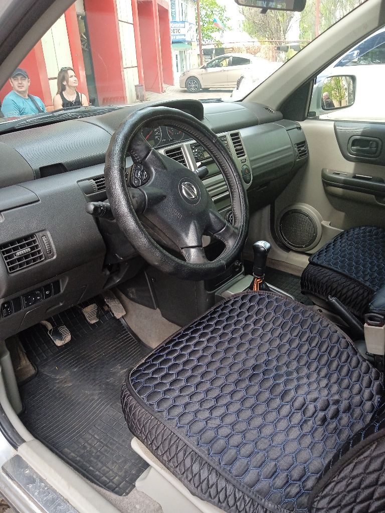 Nissan x-trail, 2006 год. передний привод. механическая коробка. состояние хорошее. пробег 240 000. зимняя резина в комплекте. цена 665 000 руб. +7 949 428 17 32 александр - фотография - 7