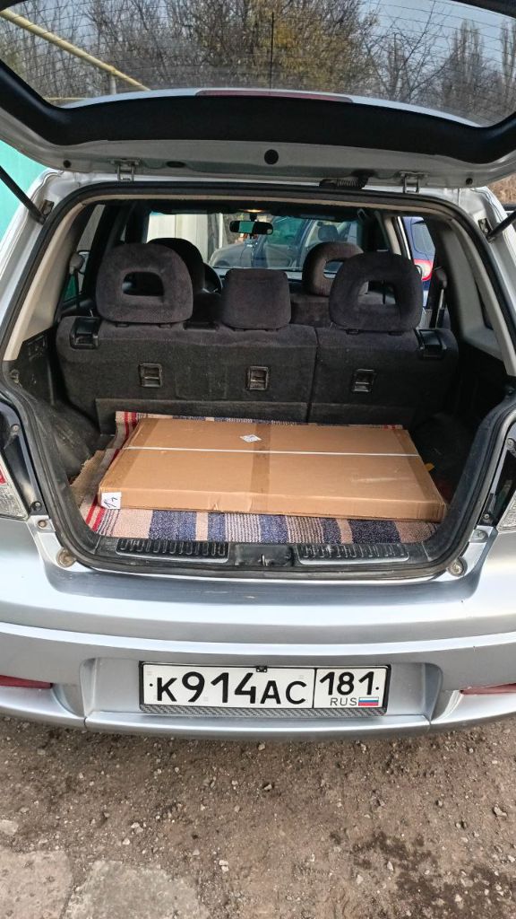 Mitsubishi outlander, 2003 г. пробег 350000, # мкпп, 2.0, 150 л. с. машина обслужена и готова к эксплуатации, на ходу и без проблем. вложений не требуется ! от собственника. продажа с переоформлением. +79592440668 - днр, лнр. 🇷🇺 машина в г. стаханов. рынок ромашка. - фотография - 3