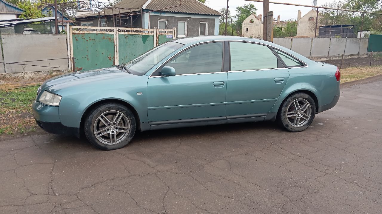 Продам или обменяю ауди а6 с5 2.5tdi мкпп 6ст кузов целый без гнили ходовка в порядке установлены но... - фотография