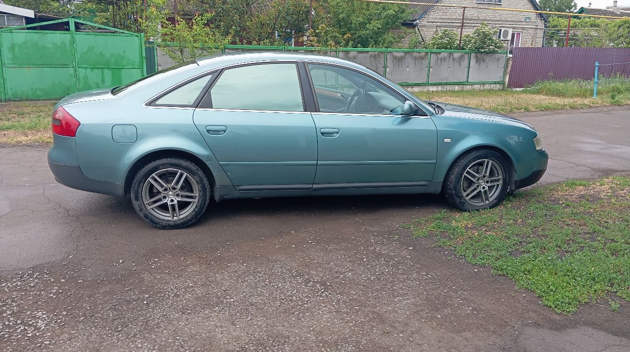 Продам или обменяю ауди а6 с5 2.5tdi мкпп 6ст кузов целый без гнили ходовка в порядке установлены новые передние рычаги климат работает заправлен переоформить без проблем. 500000₽ +79493435270 - фотография - 3