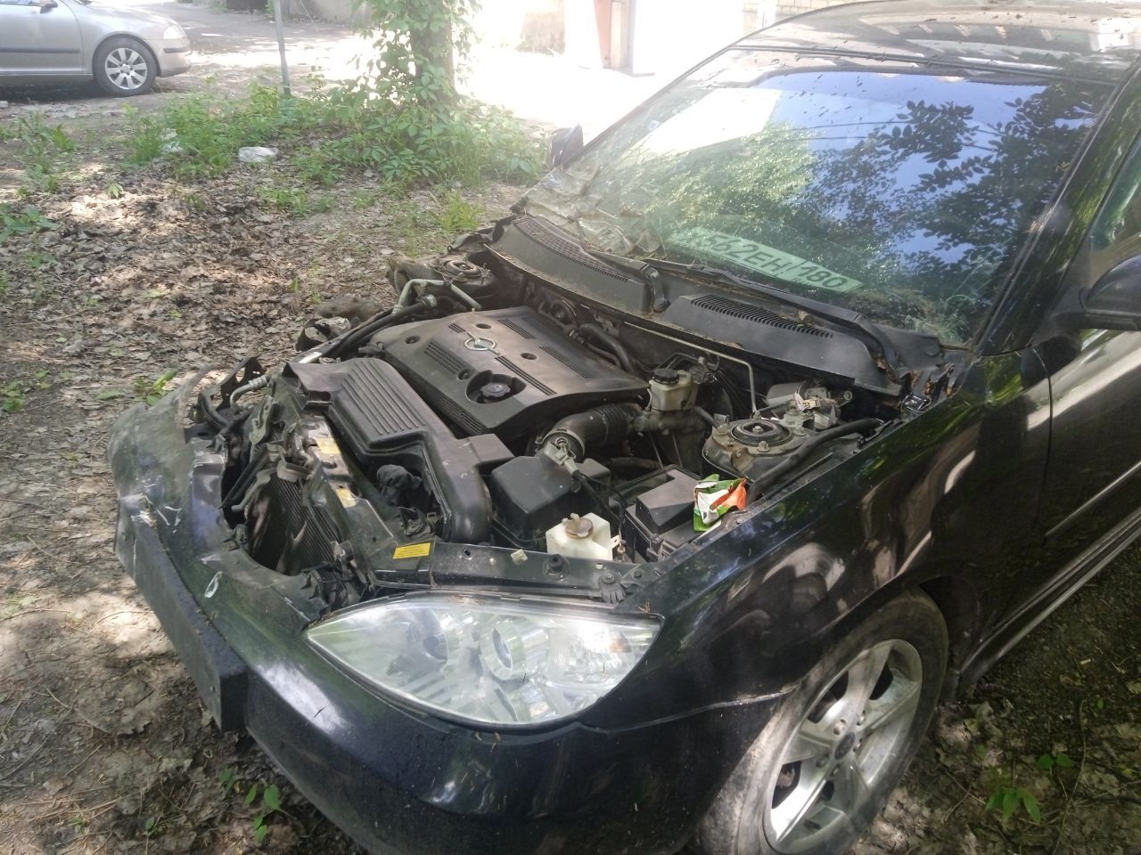 Донецк+7949=449=4002 продаёт зять на ходу авто (аналог mazda) haima 3 1.8 mt, 2011, 180 000 км за 120 т р после обстрела на капот пришёлся и правый бок повредился нет капота и бок надо делать а так всё работает мотор и электрика исправна он уезжает срочно на лечение записан и нет времени делать так и продаёт продаёт дёшово за треть цены а он покупал за 850т р а так документы готовы всё порядке постоянный учёт регион 180 звоните узнавайте по тел любое время донецк калинин р-он у покровского храма рядом дом на бул шевченко во дворе стоит машина - фотография - 7