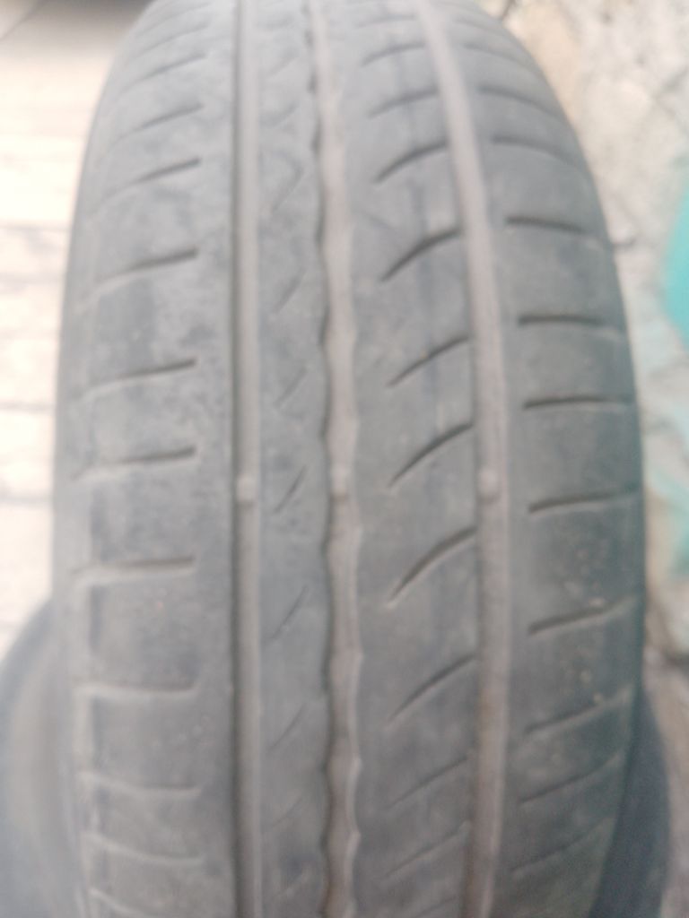 Диски с резиной зимней размер на 14 любой ваз цена20т руб званить +79493918856 и резина летняя на 14. firilli цена 10 т руб - фотография - 3