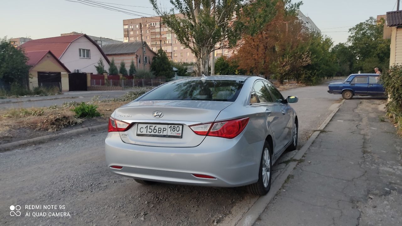 Nissan rouge, г. в.2017, американец, полный привод, серебристый, двс 2,5 л. 180 л. с. бензиновый на... - фотография