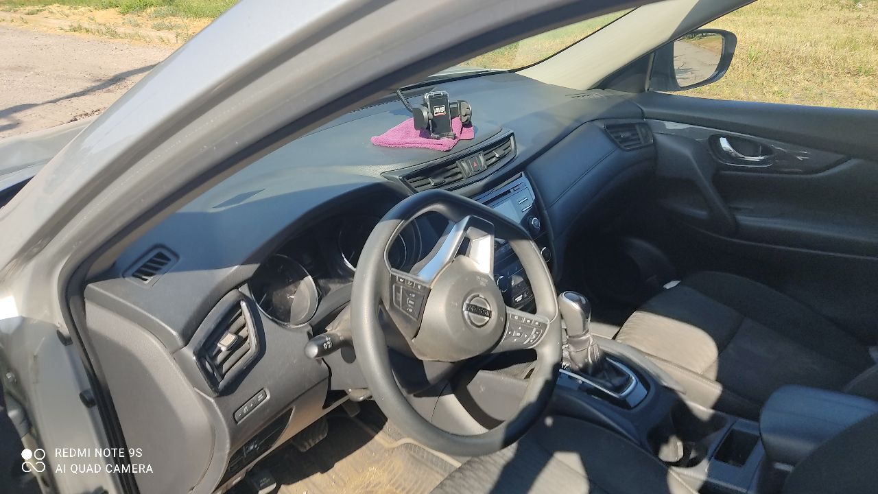 Nissan rouge, г. в.2017, американец, полный привод, серебристый, двс 2,5 л. 180 л. с. бензиновый на сжиженном углеводороде, газовая установка евро 5, коробка вариатор, все агрегаты в отличном состоянии, салон текстиль, темный, резина новая r 17 kumho, цена !900000 руб. , торг, - фотография - 9