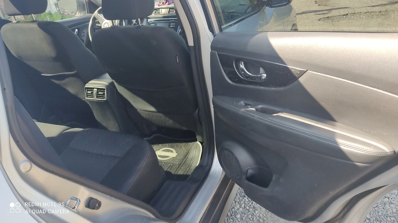 Nissan rouge, г. в.2017, американец, полный привод, серебристый, двс 2,5 л. 180 л. с. бензиновый на сжиженном углеводороде, газовая установка евро 5, коробка вариатор, все агрегаты в отличном состоянии, салон текстиль, темный, резина новая r 17 kumho, цена !900000 руб. , торг, - фотография - 11