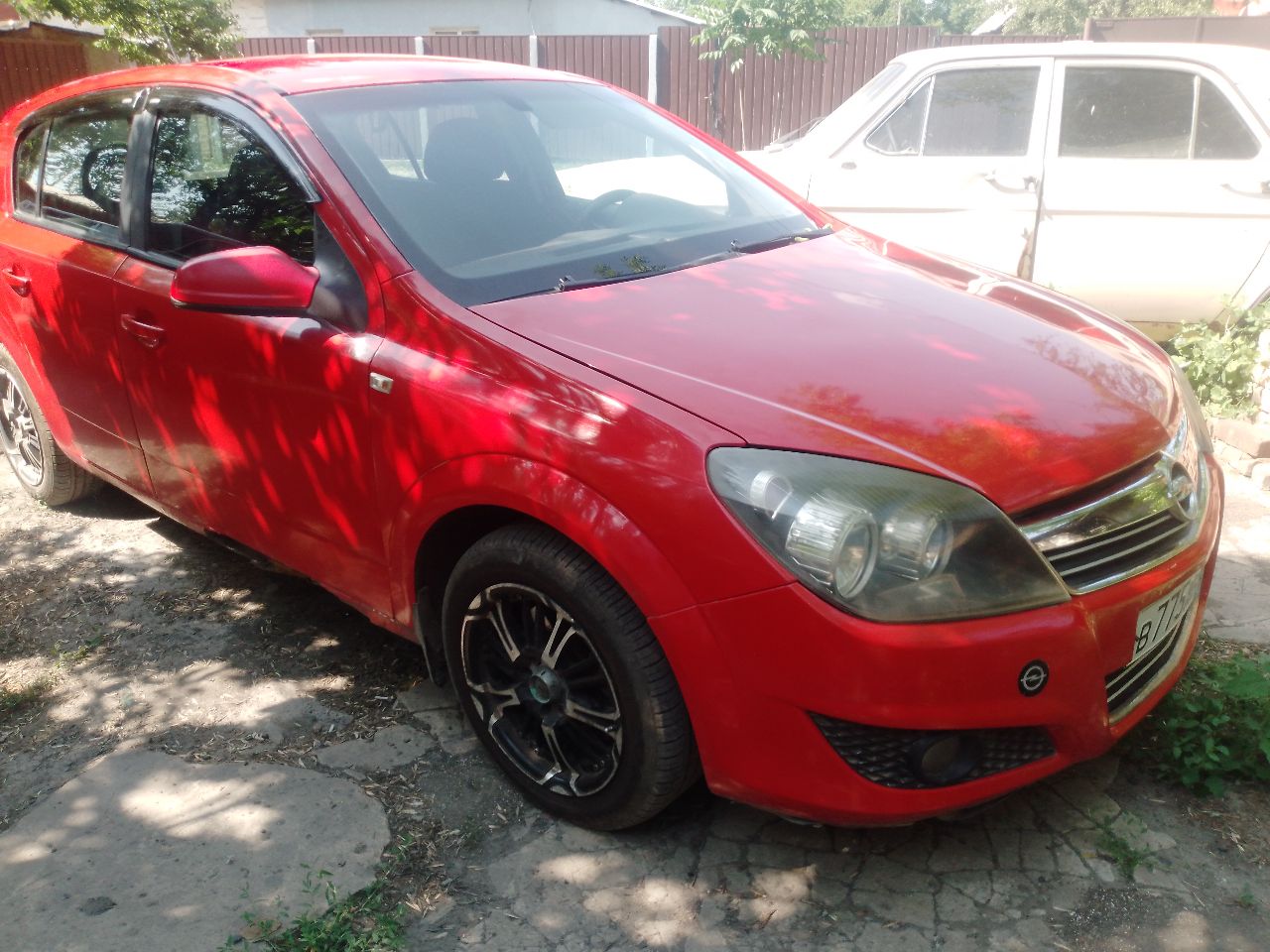 Продам опель астра аш 1.4,2007 год, на ходу не дымит не троит но плохо заводится цена 220тысяч, донецк пролетарский район+79493876462 - фотография - 2