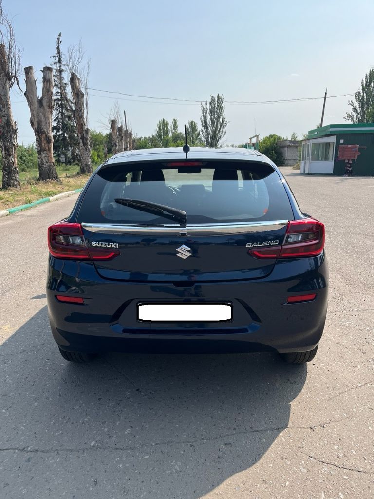 Продам suzuki baleno 2023 года. акпп объем 1.5, пробег 23800. машина в идеальном состоянии круговой обзор камер раздельный климат-контроль круиз-контроль корректор фар складывающиеся зеркала мультируль проекция скорости на лобовом стекле новая резина good year цена 2 🍋 все вопросы в телефонном режиме +7-949-322-77-07 - фотография - 5