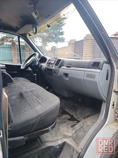 Продам gaz соболь (2752) фургон, не гнилой, новые: кпп, аккумулятор, карбюратор, гидроусилитель, электро-стеклоподъёмники, ц. замок, продольно-поперечные усиленные рессоры и многое другое. авто 2002 года, переоформлен в январе 2025. ---цена: 295 000 рублей--- номер телефона для связи +7 949 414 5787 - фотография - 2