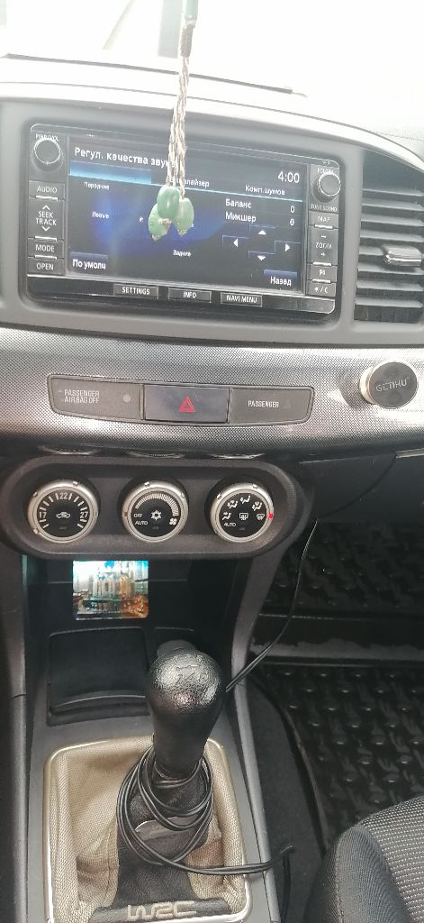 Mitsubishi lancer 2.0 mt, 2008 г. в., 216 298 км. пробега, полный привод с завода, работает без нареканий. редкий полноприводный автомобиль. датчик дождя, света, подогрев передних сидений, штатная магнитола, круиз контроль. двигатель и коробка в хорошем состоянии, косметички имеются сколы на пластике, (3 года назад автомобиль освежался). ходовая часть исправна. цена 650.000 р, . тел. +7949-422-97-28. - фотография - 6