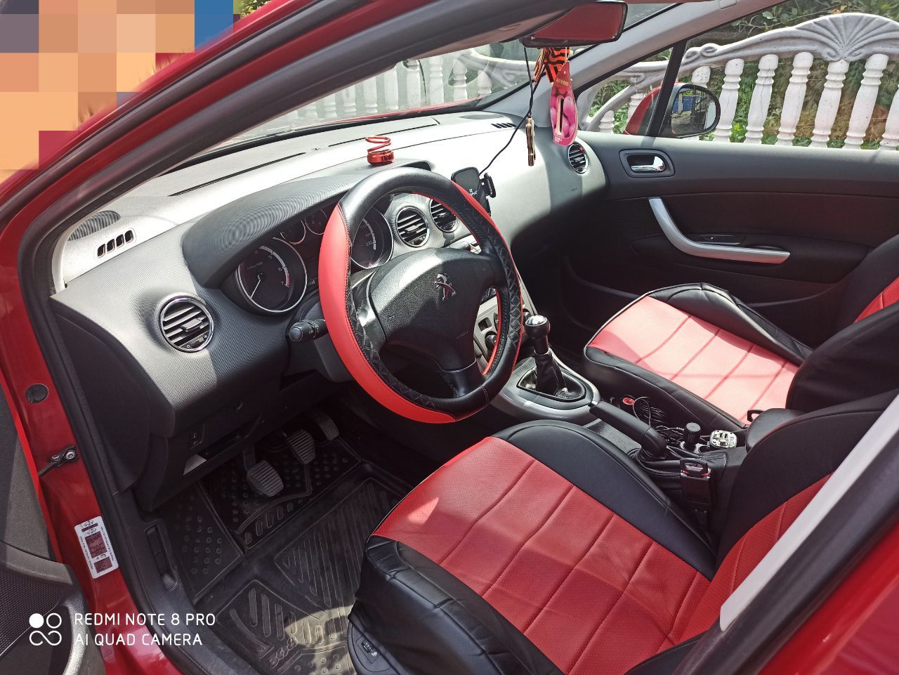 Продам пежо 308 хэтчбэк 2011 г. механика.5 ступ. 120 л. с. 1.6 л. пробег 198 тыс. кондиционер, гур, климат- контроль, 4 стеклоподьемника, обогрев сидений, переднего и заднего стекол, противотуманки, светодиодные дхо, вместительный багажник, новые чехлы. масла и расходники поменяны. стоят легкосплавные диски р16.в комплекте шипованная зимняя резина на штампах. 600 000 торг пишите или звоните +79493559025.шахтерск - фотография - 9