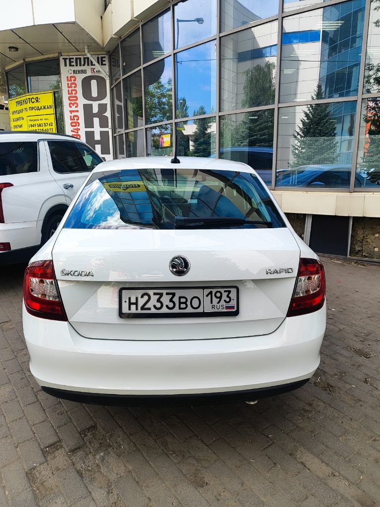 Автомобиль: skoda rapid, год 2019, пробег 56 000км, объем 1600см, цена 1 370 000, телефон +7 949 844-60-64, дмитрий. местонахождение донецк продаю свой ухоженный и энергичный skoda rapid 2019 года выпуска в редкой и стильной комплектации hockey edition! это не просто надежный чешский хэтчбек – это автомобиль с характером, готовый подарить вам комфорт и уверенность за рулем каждый день! почему этот rapid – умная покупка сегодня? ✅ уникальный hockey edition: выделяйтесь из потока! черные элементы экстерьера (зеркала, радиаторная решетка), стильные 16" литые диски, спортивный руль, подогрев передних сидений и лобового стекла – все это делает авто не только красивым, но и невероятно практичным для нашего климата! ✅ свежее обслуживание – ездите без забот! всего 500 км назад пройдено полное то! заменено: масло, все фильтры (воздушный, салонный, масляный, топливный), свечи зажигания! автомобиль технически идеально подготовлен для нового владельца – просто садитесь и езжайте! ✅ чистая история & документы: оригинал птс, всего 2 собственника, никаких залогов и ограничений! история без дтп. прозрачность и спокойствие гарантированы. все готово к быстрой и честной сделке! ✅ небольшой пробег: всего 56 000 км – автомобиль в самом расцвете сил! реальная экономия по сравнению с новым авто. ✅ автомат & экономия: плавная и надежная 6-ступенчатая автоматическая коробка передач (aq160) – идеал для города и трассы. комбинируйте с отличной топливной экономичностью (всего ~6.5-7.5 л/100км!). ✅ ухоженный салон: тканевый салон в хорошем состоянии – уютно, практично и без серьезных повреждений. огромный багажник (415 л) – возьмите все, что нужно! ✅ цена соответствует качеству: 1 370 000 руб. – это инвестиция в надежный, свежеобслуженный и уникальный автомобиль в топовой для rapid комплектации. сравните предложения – здесь вы платите за готовность и эксклюзивность! 🚗 hockey edition – для тех, кто ценит стиль и практичность! динамичный дизайн, отличная управляемость, подогревы для холодного утра, экономичный двигатель и акпп – идеальный набор для комфортной и уверенной езды по донецку и за его пределами. 💎 это не обычная продажа – это шанс получить особенный rapid! 💎 где смотреть? автомобиль находится в донецке. приглашаю на смотрины и тест-драйв в удобное время! проверка? приветствую адекватные проверки на подъемнике у вашего мастера (после осмотра). торг? возможен только при личной встрече для серьезного покупателя с готовностью к сделке. - фотография - 13
