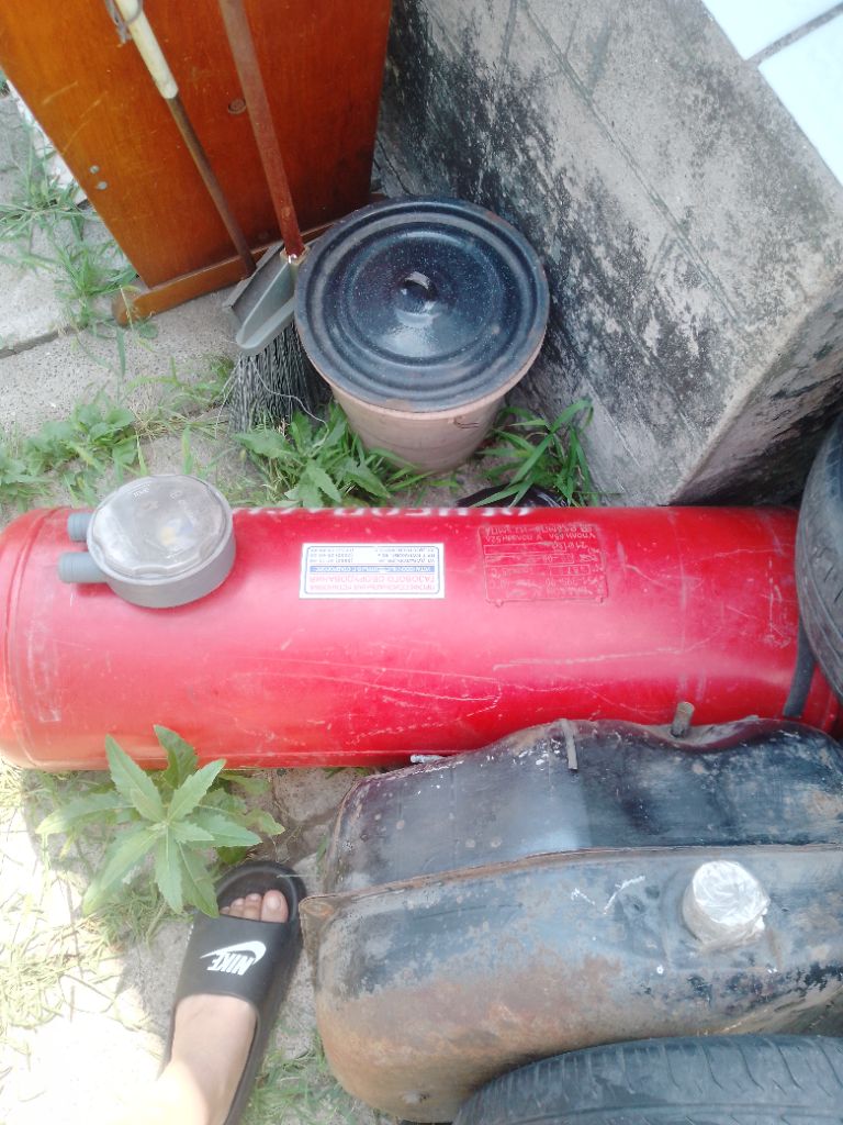 Продам гбо метановое редуктор нового оброса балон на 80 литрав стояла на волге цена 20т руб тел +79493918856. и пропановый балон на 80 литров цена 5 т руб - фотография - 4