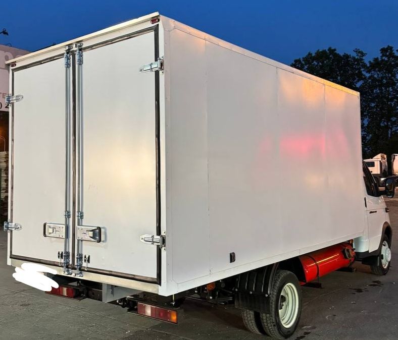 Продам газель - бизнес. состояние идеальное. 2014 г. в. пробег 124 000. вкладывать не нужно ничего, сел и поехал. ширина будки 2.04, длина 4.12, высота 1.90 ( по внутренним замерам). на все вопросы отвечу по телефону. г. макеевка цена 1 800 000. +79493569314 - фотография - 2