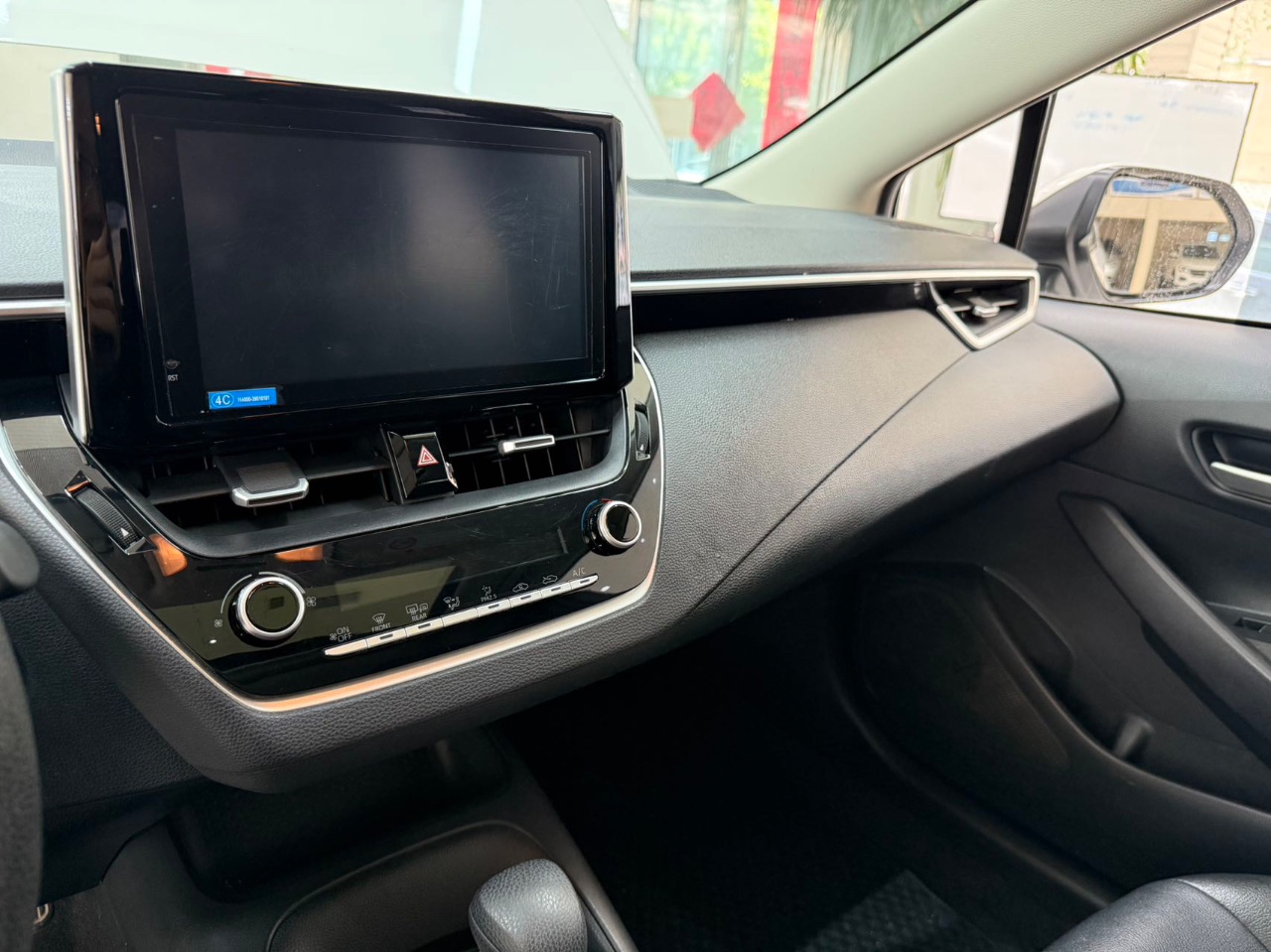 Toyota corolla 05.2021 год 1.2л пробег 44 тыс км в шикарном состоянии! авто на складе в китае. 1250 🍋 в уссурийске под ключ с таможенными платежами! доставка в любой регион россии, в том числе днр и лнр. по запросу вышлю доп инфу. любое авто из китая, европейцы, японцы, американцы! ватсап +8613124532777 телеграмм avtoavseven - фотография - 7