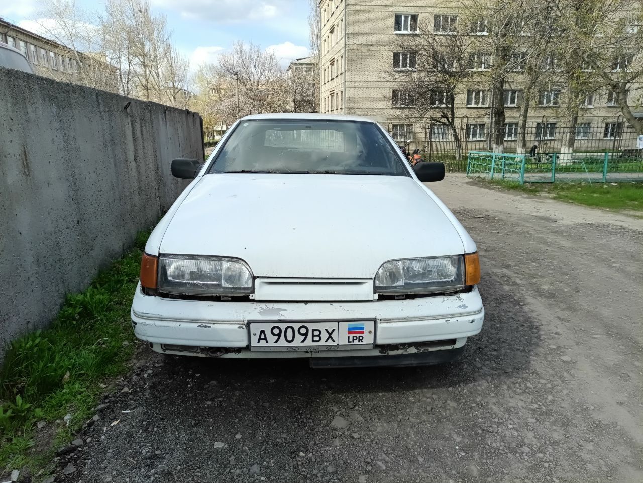 Продам 2форда скорпион за 100.000. +79591001690 - фотография - 4