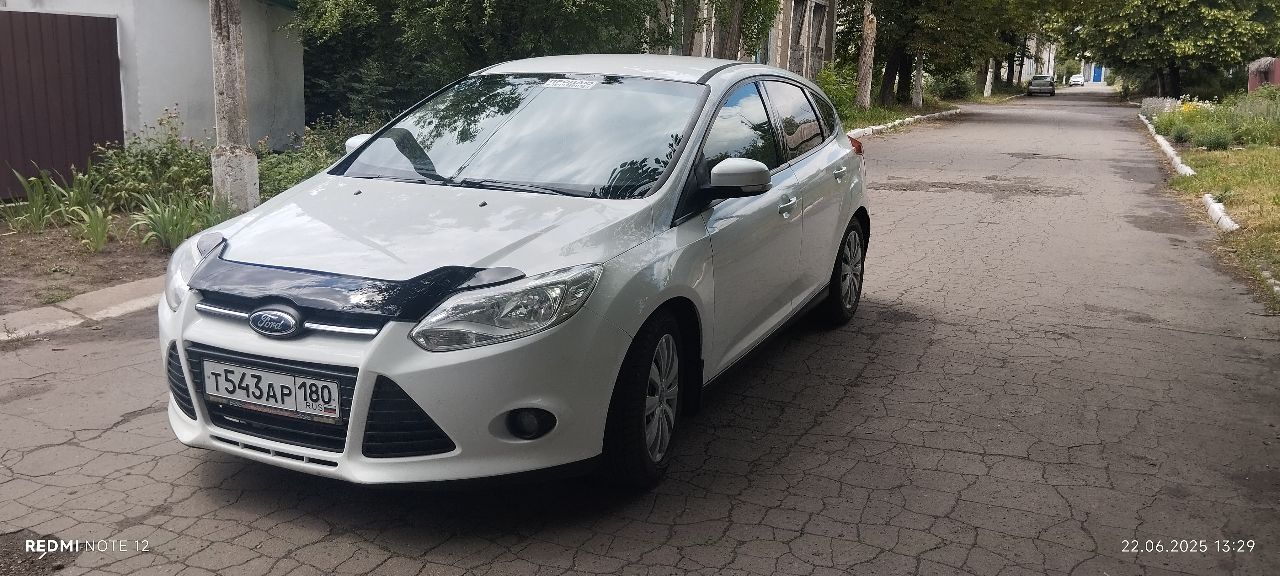 Очень срочно продам форд фокус 3 хэтчбек, 720 т. р торг, 2011 г. в 1,6 125л. с, автомат, пробег 214 т. к, . кондиционер, гур, srs, esp, мультируль, переоформление, владелец +79493228763, +79493228762 телеграмм на этих номерах - фотография - 2