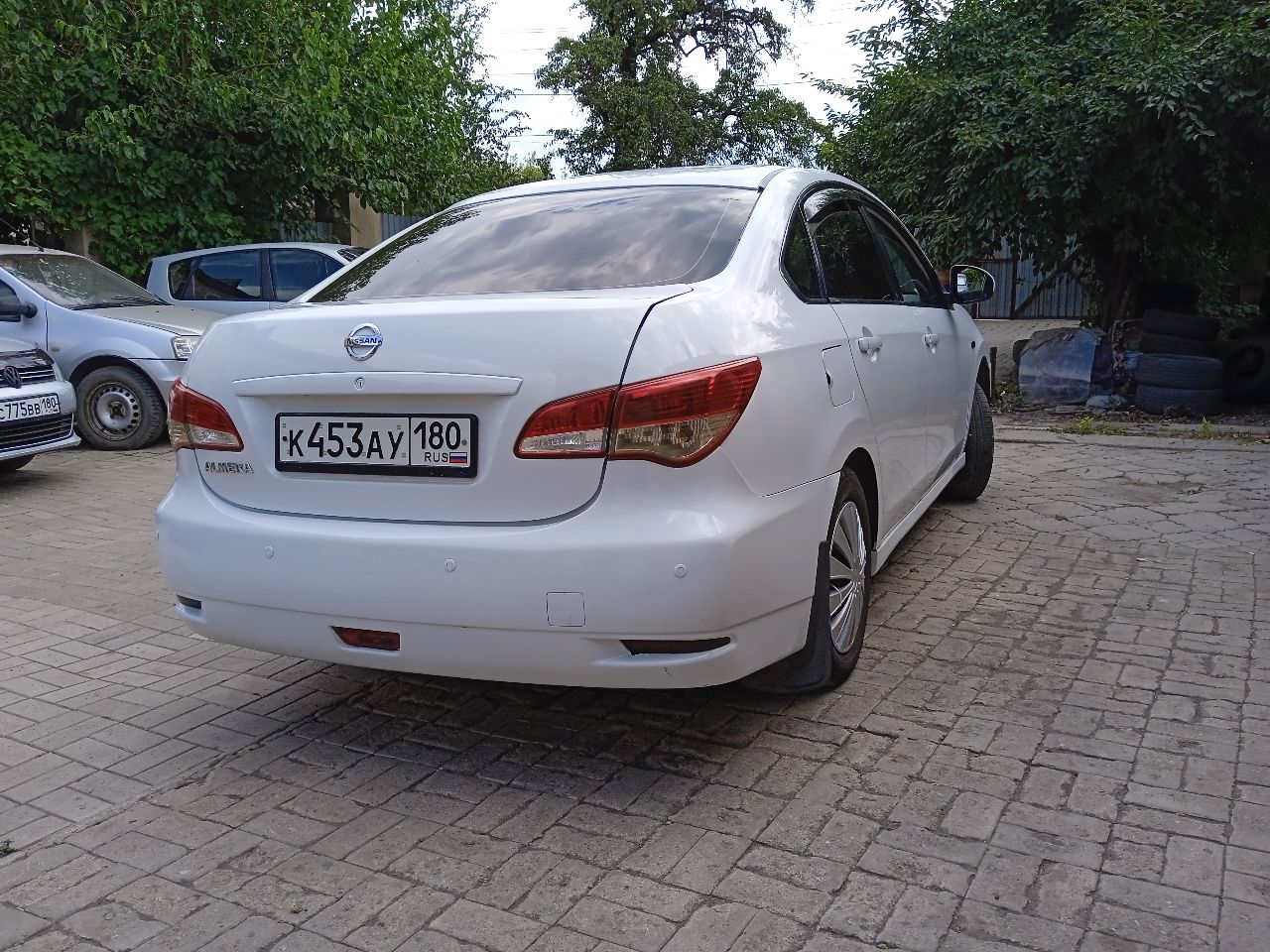 Ниссан альмера 2014 г. в. мкпп, пробег 186 т. км. владею год, собственник. всё работает в штатном режиме, ремонт производился вовремя. двигатель отлично, коробка без посторонних звуков. цена 720 т. руб. , торг при осмотре. +7-949-441-83-72 максим - фотография - 5