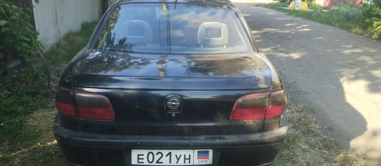 Продается opel omega b.1996 г. объем 2,5. v6. 230 т. р. т +79493339068 - фотография