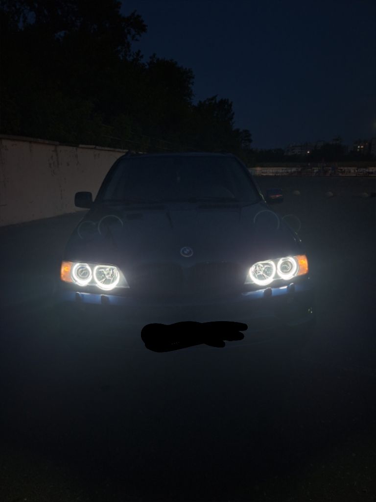 Bmw x5 3.0 пробег : 392.000км цена : 870.000 год: 2002 номер телефона : +79493528950 место осмотра : донецк и могу выехать в ростов продаю х5, хочу себе седан. .. мотор обслужил(писать много расскажу по телефону), акпп обслужил, ходовая нормально (стучит передняя левая опора амортизатора) и сделать развал-схождение ! стоят bi-led и led глазки (светят ярко). андроид магнитола люк работает во всех положениях, дренкжи почищены (не течет) тормоза обслужены, на приборке горит brake, сзади нет датчика износа колодок(не поставил) состояние сел и поехал ! подробно по телефону - фотография - 6