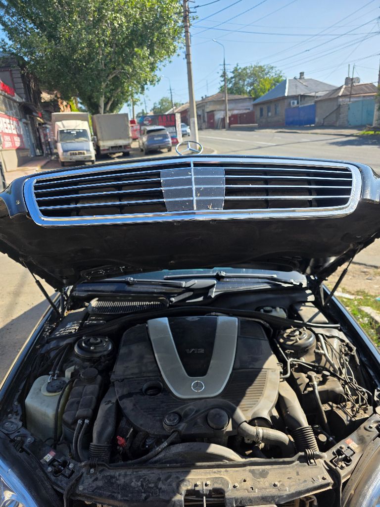 Продам. mercedes-benz w220 s600 trasco ( бронированный в6/7+) пробег 50 000 км. (оригинальный) 2002 год редкое состояние. технически полностью исправен. работает абсолютно всё. кузов полностью обработан керамикой. свет отличный. коробка и мотор работают идеально. диски с бронирезиной в отличном состоянии. документы чистые. 1,850 🍋 торг +7 949-8000-900 - фотография - 13