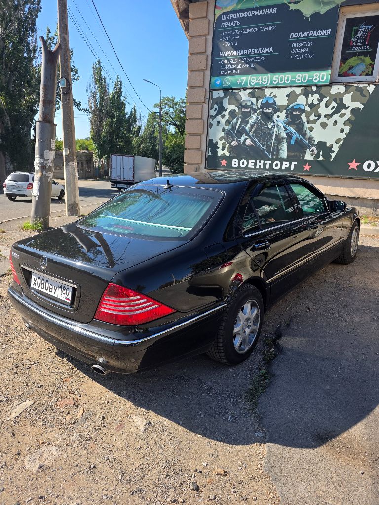Продам. mercedes-benz w220 s600 trasco ( бронированный в6/7+) пробег 50 000 км. (оригинальный) 2002 год редкое состояние. технически полностью исправен. работает абсолютно всё. кузов полностью обработан керамикой. свет отличный. коробка и мотор работают идеально. диски с бронирезиной в отличном состоянии. документы чистые. 1,850 🍋 торг +7 949-8000-900 - фотография - 5