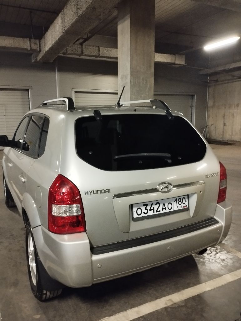 Автомобиль семейный hyundai tucson 2007 года выпуска, передний привод, пробег 207000 км, все менялось своевременно, цена 800000 ₽ телефон +79495341076 - фотография - 3