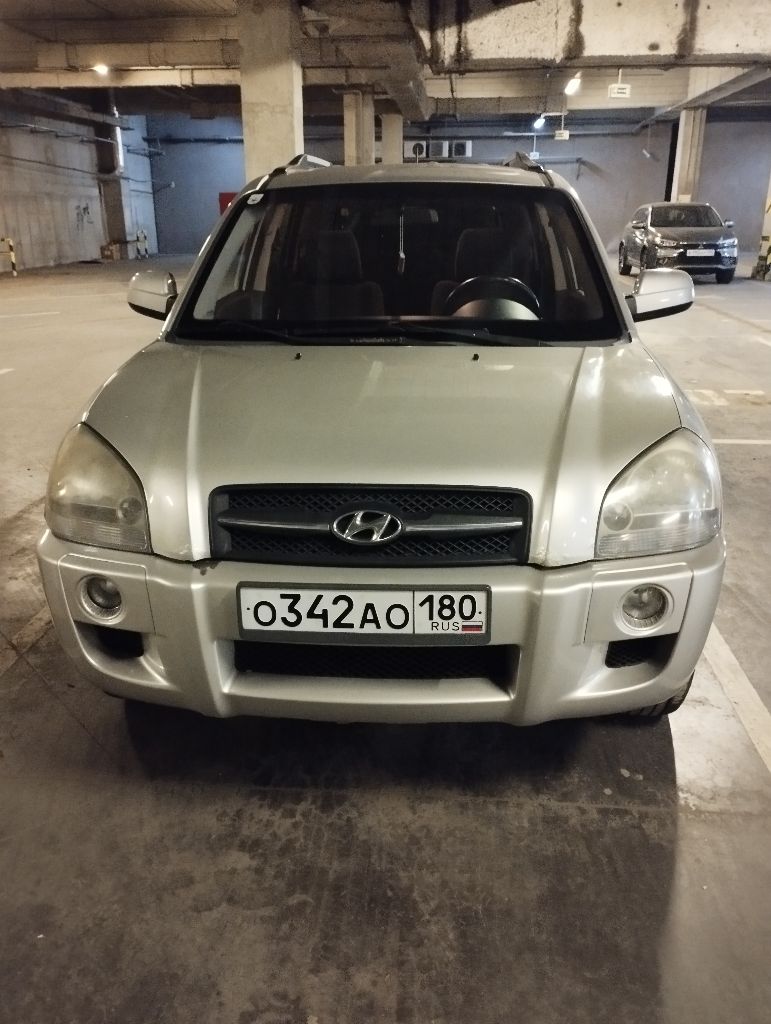 Автомобиль семейный hyundai tucson 2007 года выпуска, передний привод, пробег 207000 км, все менялос... - фотография