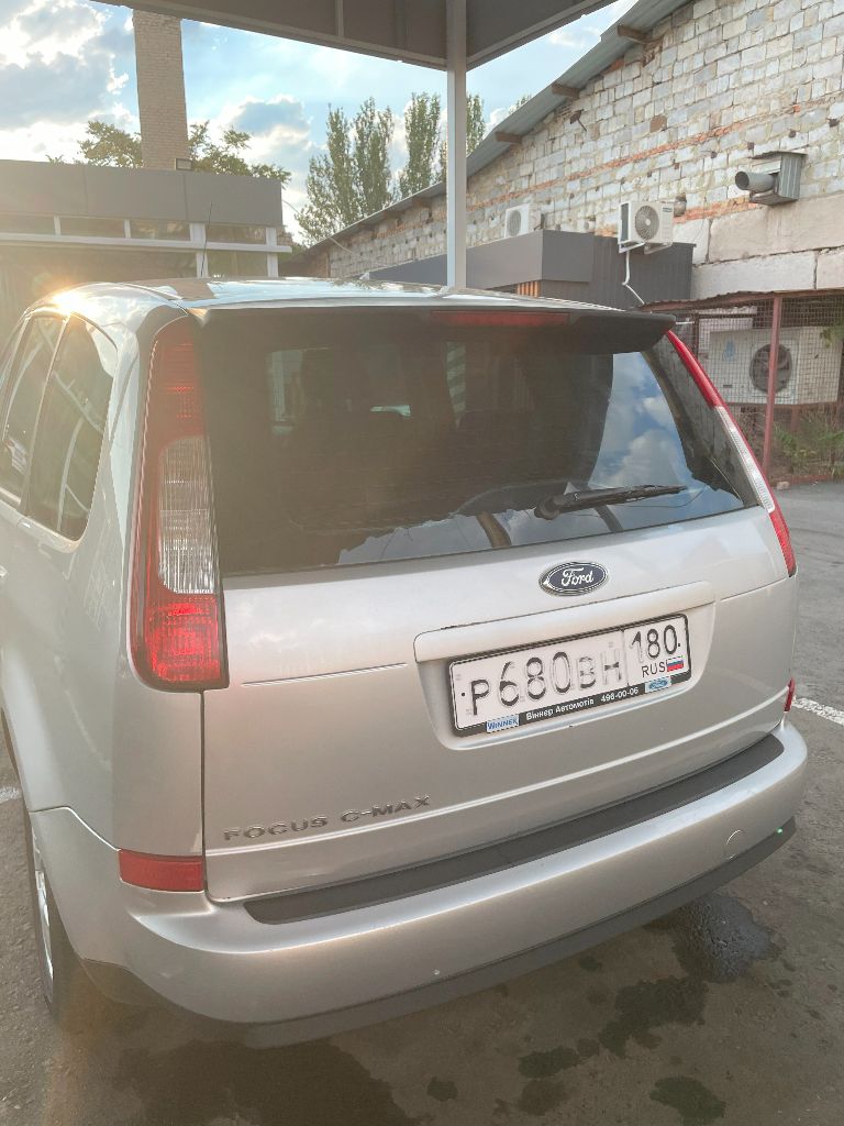 Продам ford focus c-max 1.8, механика, 2004г, 360000 км! 560000 р. полностью обслуженный автомобиль, пригнанный из германии 3 года назад! здесь один владелец! масло заменено, месяц назад сделан капремонт головки двигателя, кольца заменены год назад. месяц назад заменен комплект цепи, поменяны ремни, перебраны стартер и генератор и т. д.(остальное по телефону), живой, комфортный автомобиль! возможен обмен на паркетник( нужна машина повыше) в салоне не курили. зимняя резина в комплекте. возможен обмен. кузов в родной краске. установлен газ( вписан в птс)фен 3916641. возможен торг при осмотре. - фотография - 20