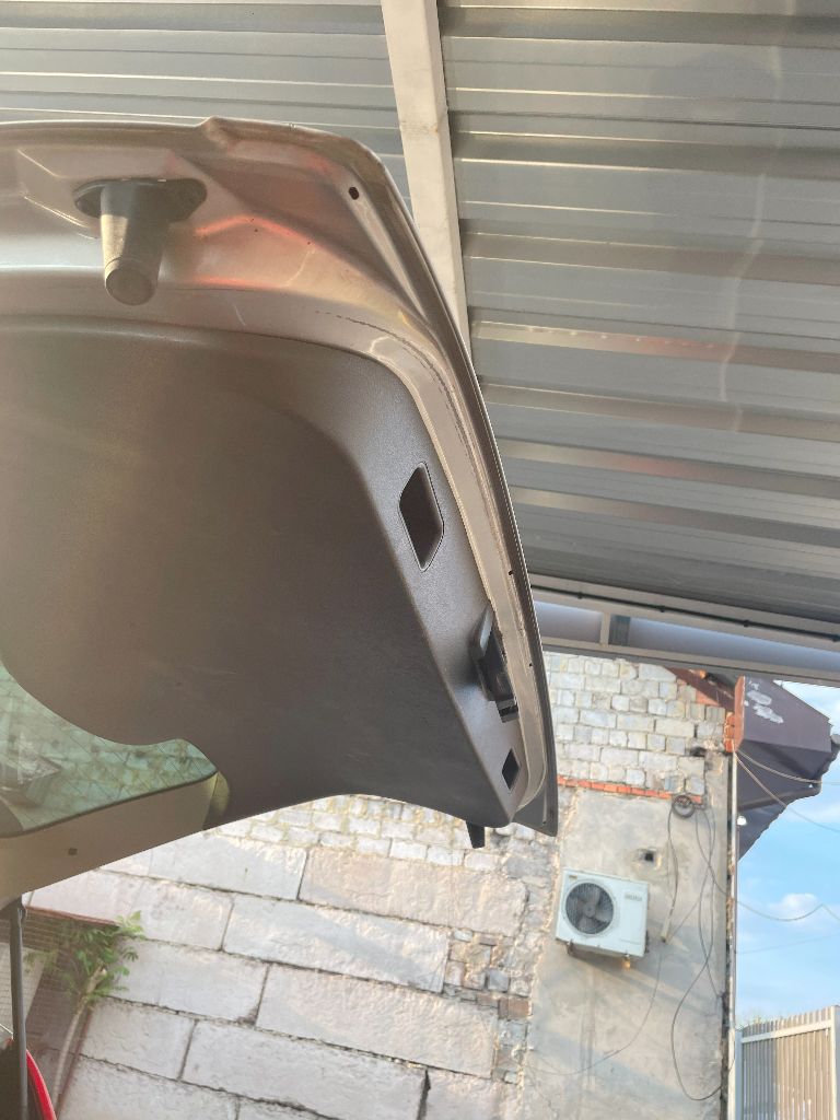 Продам ford focus c-max 1.8, механика, 2004г, 360000 км! 560000 р. полностью обслуженный автомобиль, пригнанный из германии 3 года назад! здесь один владелец! масло заменено, месяц назад сделан капремонт головки двигателя, кольца заменены год назад. месяц назад заменен комплект цепи, поменяны ремни, перебраны стартер и генератор и т. д.(остальное по телефону), живой, комфортный автомобиль! возможен обмен на паркетник( нужна машина повыше) в салоне не курили. зимняя резина в комплекте. возможен обмен. кузов в родной краске. установлен газ( вписан в птс)фен 3916641. возможен торг при осмотре. - фотография - 8