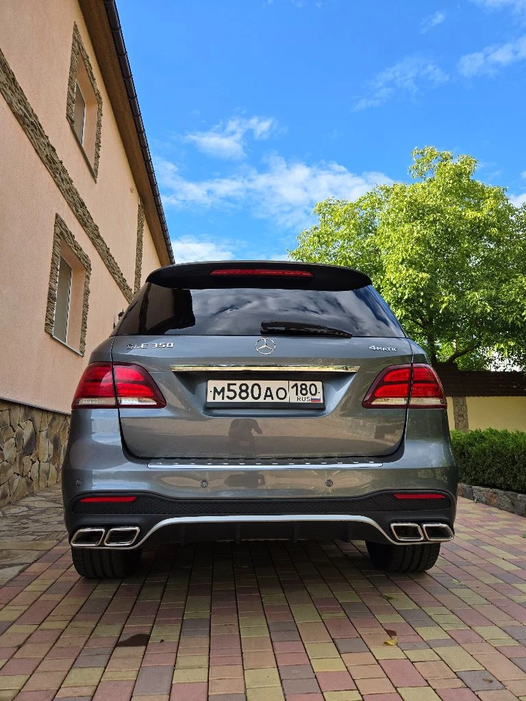 Продаётся mercedes-benz gle серого цвета, 2018 года выпуска, с пробегом 80 000 километров. в птс 1 в... - фотография