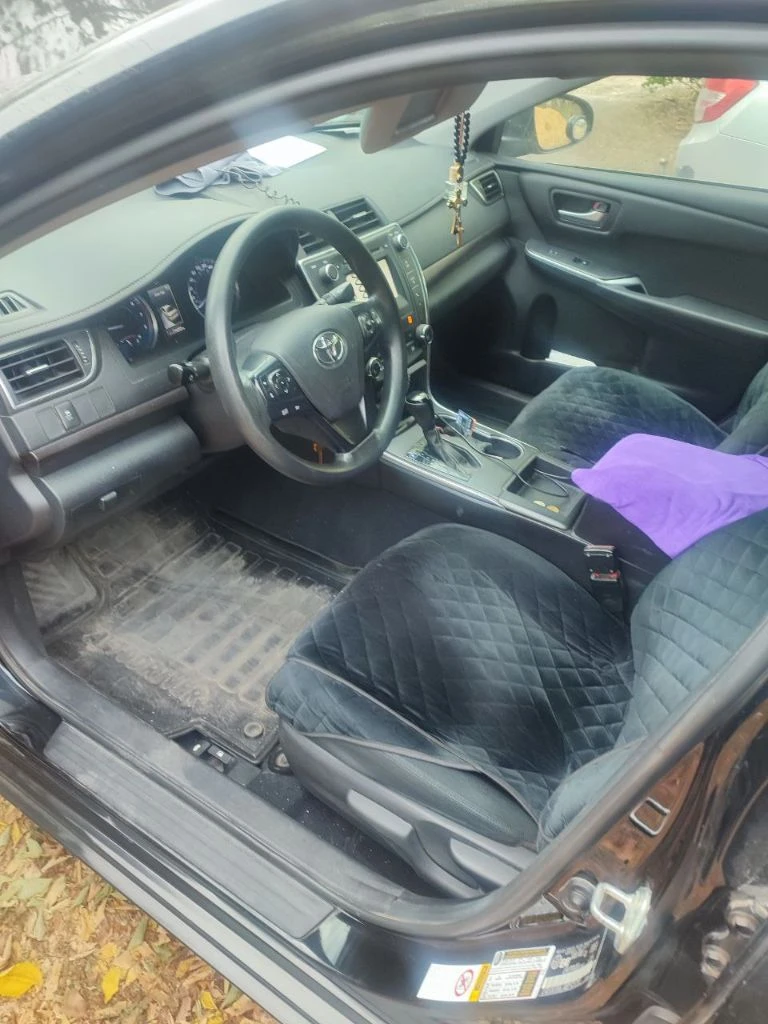 Продам тоета камри в 55 кузове 2017 года с пробегом 214 тысяч в идеальном состоянии что по кузову что по двигателю коробка работает отлично резина в хорошем состоянии и отдам комплект зимней резины цена данного автомобиля 1.7 торг звоните все расскажу по машинке+79493137845 - фотография - 4