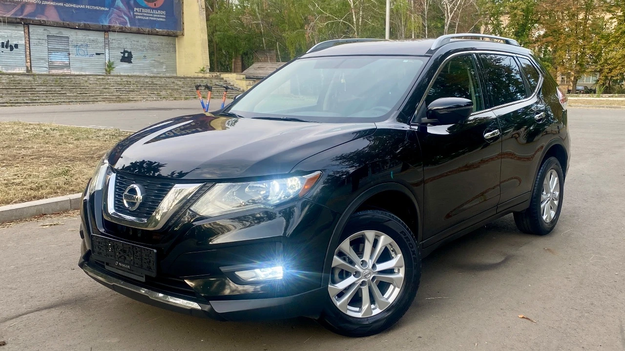 🔥nissan rogue sw🔥 год выпуска: 2016 начало эксплуатации: 2017 тип двигателя: бензиновый, 2.5 пробег: 127 000 км (оригинальный) привод: полный (4wd) коробка передач: вариатор (cvt) vin-номер: jn8at2mv2gw145999 комплектации: • датчики света/дождя • электрорегулировка зеркал • электроподъёмники • электропривод багажника • режимы eco, normal, sport • подогрев передних сидений • двухзонный климат-контроль • камера 360° • сенсорный монитор с bluetooth, usb, aux • безключевой доступ • кнопка start/stop • система помощи при спуске • круиз-контроль • мультируль • контроль слепых зон • датчики давления шин • электрорегулировка сиденья • led-фары цена: 1 599 000 ₽ автомобиль в отличном состоянии, все системы работают. готов к проверке. юридически чист, без обременений. вопросы по телефону: +7-949-41-55-434. возможен минимальный торг. - фотография - 4