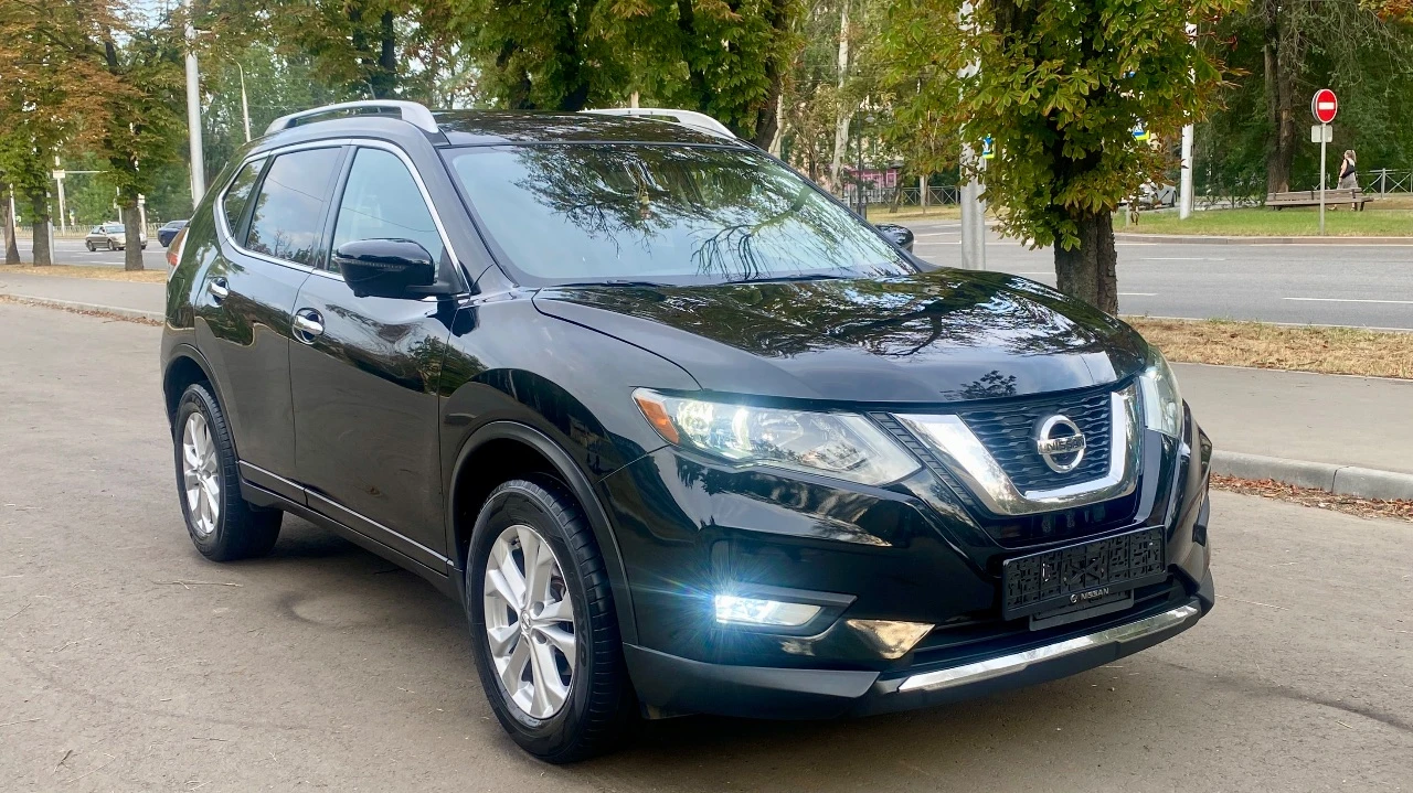 🔥nissan rogue sw🔥 год выпуска: 2016 начало эксплуатации: 2017 тип двигателя: бензиновый, 2.5 пробег: 127 000 км (оригинальный) привод: полный (4wd) коробка передач: вариатор (cvt) vin-номер: jn8at2mv2gw145999 комплектации: • датчики света/дождя • электрорегулировка зеркал • электроподъёмники • электропривод багажника • режимы eco, normal, sport • подогрев передних сидений • двухзонный климат-контроль • камера 360° • сенсорный монитор с bluetooth, usb, aux • безключевой доступ • кнопка start/stop • система помощи при спуске • круиз-контроль • мультируль • контроль слепых зон • датчики давления шин • электрорегулировка сиденья • led-фары цена: 1 599 000 ₽ автомобиль в отличном состоянии, все системы работают. готов к проверке. юридически чист, без обременений. вопросы по телефону: +7-949-41-55-434. возможен минимальный торг. - фотография - 9