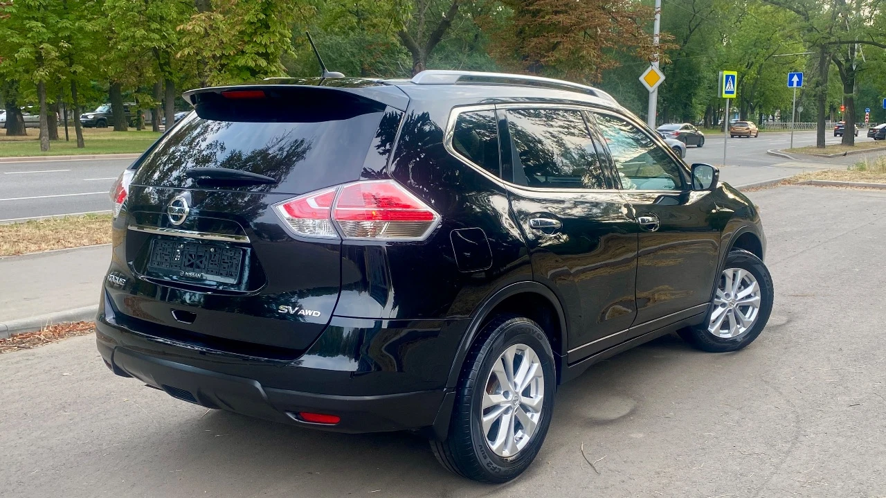 🔥nissan rogue sw🔥 год выпуска: 2016 начало эксплуатации: 2017 тип двигателя: бензиновый, 2.5 пробег: 127 000 км (оригинальный) привод: полный (4wd) коробка передач: вариатор (cvt) vin-номер: jn8at2mv2gw145999 комплектации: • датчики света/дождя • электрорегулировка зеркал • электроподъёмники • электропривод багажника • режимы eco, normal, sport • подогрев передних сидений • двухзонный климат-контроль • камера 360° • сенсорный монитор с bluetooth, usb, aux • безключевой доступ • кнопка start/stop • система помощи при спуске • круиз-контроль • мультируль • контроль слепых зон • датчики давления шин • электрорегулировка сиденья • led-фары цена: 1 599 000 ₽ автомобиль в отличном состоянии, все системы работают. готов к проверке. юридически чист, без обременений. вопросы по телефону: +7-949-41-55-434. возможен минимальный торг. - фотография - 3