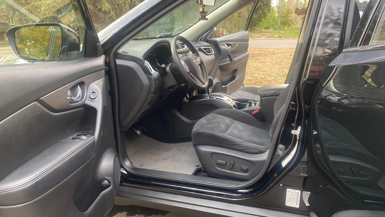 🔥nissan rogue sw🔥 год выпуска: 2016 начало эксплуатации: 2017 тип двигателя: бензиновый, 2.5 пробег: 127 000 км (оригинальный) привод: полный (4wd) коробка передач: вариатор (cvt) vin-номер: jn8at2mv2gw145999 комплектации: • датчики света/дождя • электрорегулировка зеркал • электроподъёмники • электропривод багажника • режимы eco, normal, sport • подогрев передних сидений • двухзонный климат-контроль • камера 360° • сенсорный монитор с bluetooth, usb, aux • безключевой доступ • кнопка start/stop • система помощи при спуске • круиз-контроль • мультируль • контроль слепых зон • датчики давления шин • электрорегулировка сиденья • led-фары цена: 1 599 000 ₽ автомобиль в отличном состоянии, все системы работают. готов к проверке. юридически чист, без обременений. вопросы по телефону: +7-949-41-55-434. возможен минимальный торг. - фотография - 12