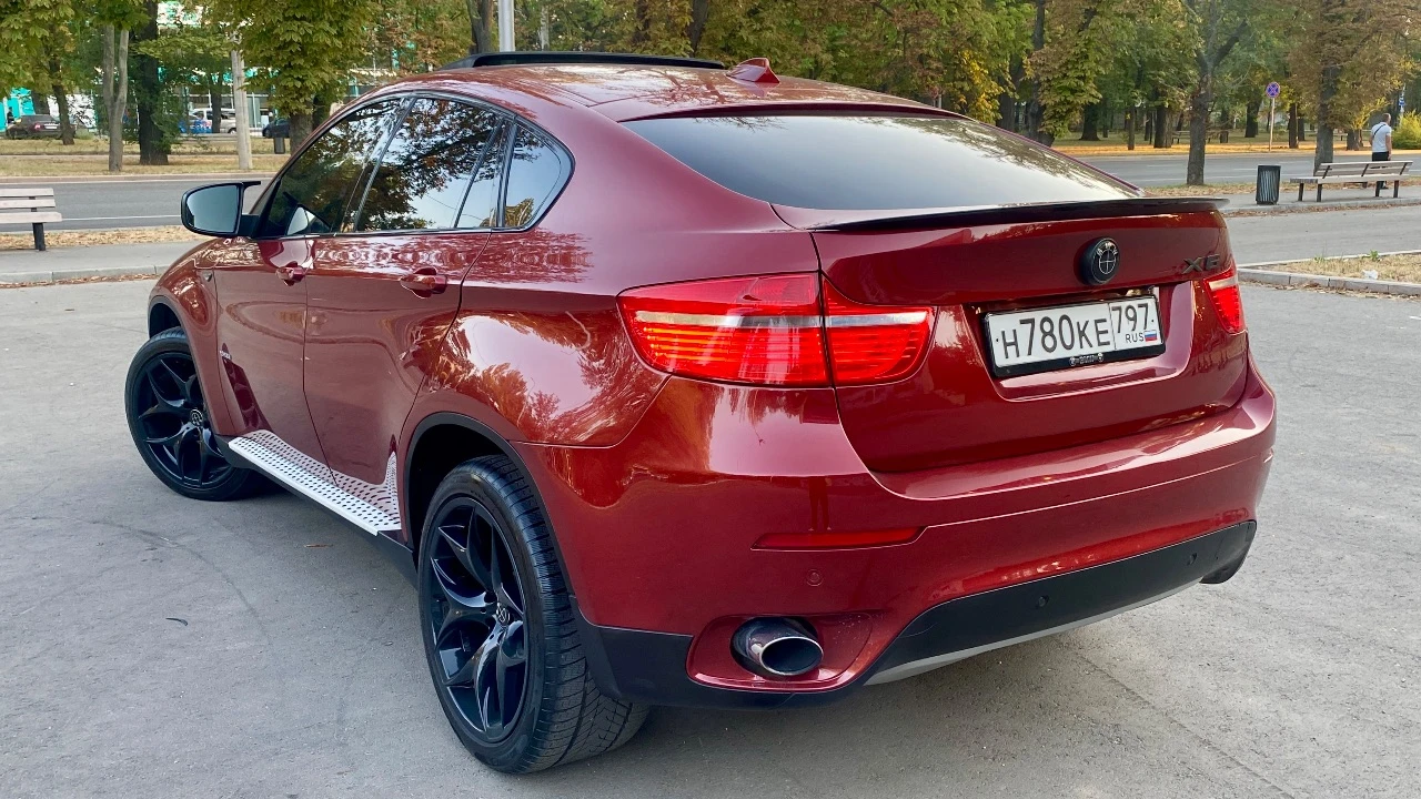 🔥 bmw x6 🔥 🔹 vin: 5uxfg43578lj36235 🔹 двигатель: n54 🔹 объем: 3000 см³ (306 л. с.) 🔹 цвет: vermilionrot metallic 🔹 салон: кожа leder nevada и schwarz 🔹 год выпуска: 2008 🔹 пробег: 165 000 км 🔹 полный комплект документов, сервисные книги, два ключа! комплектация: 🔹 спортивный пакет 🔹 экспортная тормозная система 🔹 обогрев руля 🔹 разноширокие диски r21 🔹 адаптивная подвеска (adaptive drive) 🔹 система контроля давления в шинах 🔹 камера заднего вида 🔹 люк 🔹 шторы на задних дверях 🔹 автозатемняющиеся зеркала 🔹 сиденья с памятью и подогревом 🔹 4-зонный климат-контроль 🔹 омыватели фар 🔹 парктроники спереди и сзади (pdc) 🔹 адаптивный ксенон 🔹 круиз-контроль с функцией подтормаживания 🔹 профессиональная аудиосистема hifi с dsp 🔹 usb- и аудиоинтерфейс автомобиль в отличном состоянии, не требует вложений. все проблемы устранены. есть полный отчет о проведенных работах стоимостью более 650 000 ₽. готов отправиться на любое сто для проверки. возможен обмен цена: 1,830,000 ₽ 📞 +7 949 415-54-34 - фотография - 2