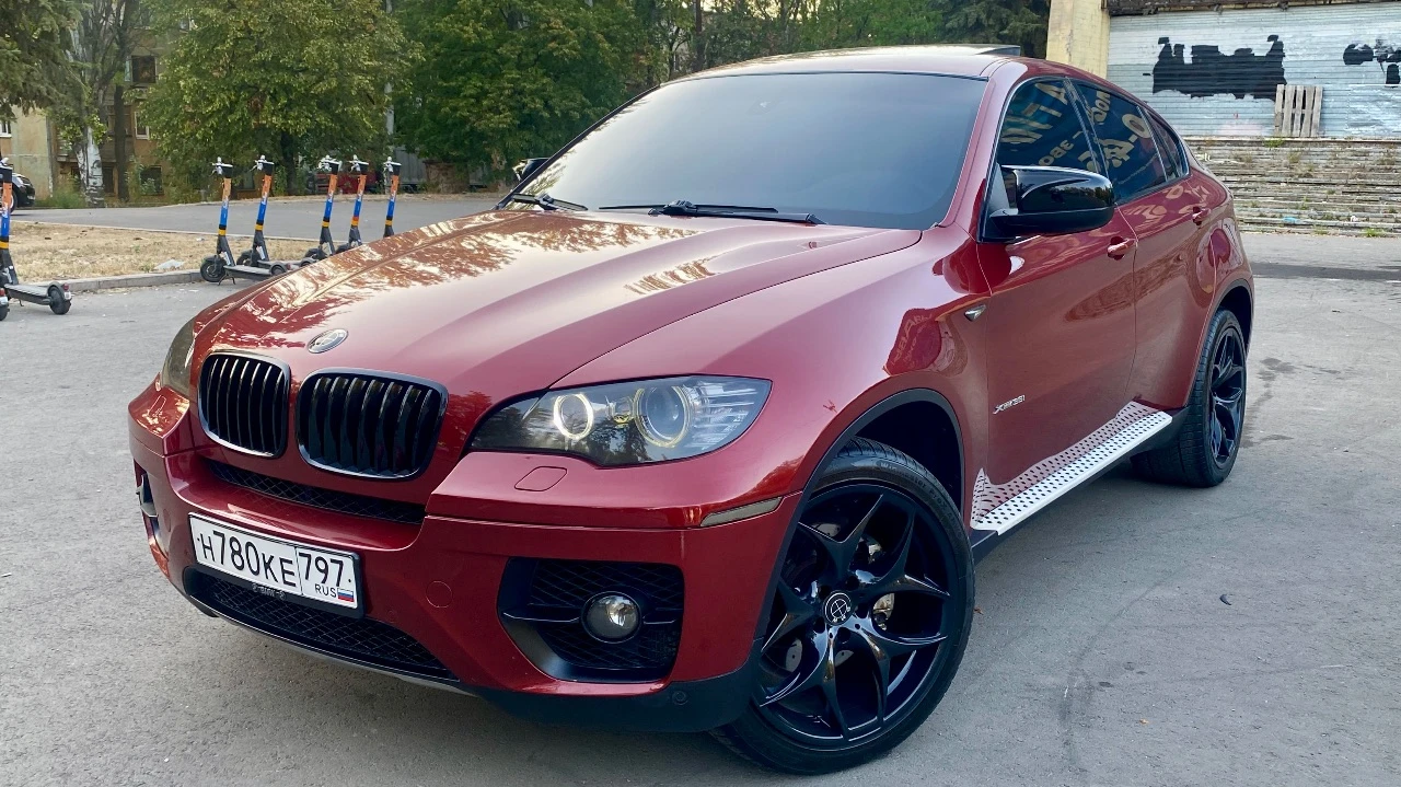 🔥 bmw x6 🔥 🔹 vin: 5uxfg43578lj36235 🔹 двигатель: n54 🔹 объем: 3000 см³ (306 л. с.) 🔹 цвет: vermilionrot metallic 🔹 салон: кожа leder nevada и schwarz 🔹 год выпуска: 2008 🔹 пробег: 165 000 км 🔹 полный комплект документов, сервисные книги, два ключа! комплектация: 🔹 спортивный пакет 🔹 экспортная тормозная система 🔹 обогрев руля 🔹 разноширокие диски r21 🔹 адаптивная подвеска (adaptive drive) 🔹 система контроля давления в шинах 🔹 камера заднего вида 🔹 люк 🔹 шторы на задних дверях 🔹 автозатемняющиеся зеркала 🔹 сиденья с памятью и подогревом 🔹 4-зонный климат-контроль 🔹 омыватели фар 🔹 парктроники спереди и сзади (pdc) 🔹 адаптивный ксенон 🔹 круиз-контроль с функцией подтормаживания 🔹 профессиональная аудиосистема hifi с dsp 🔹 usb- и аудиоинтерфейс автомобиль в отличном состоянии, не требует вложений. все проблемы устранены. есть полный отчет о проведенных работах стоимостью более 650 000 ₽. готов отправиться на любое сто для проверки. возможен обмен цена: 1,830,000 ₽ 📞 +7 949 415-54-34 - фотография - 4