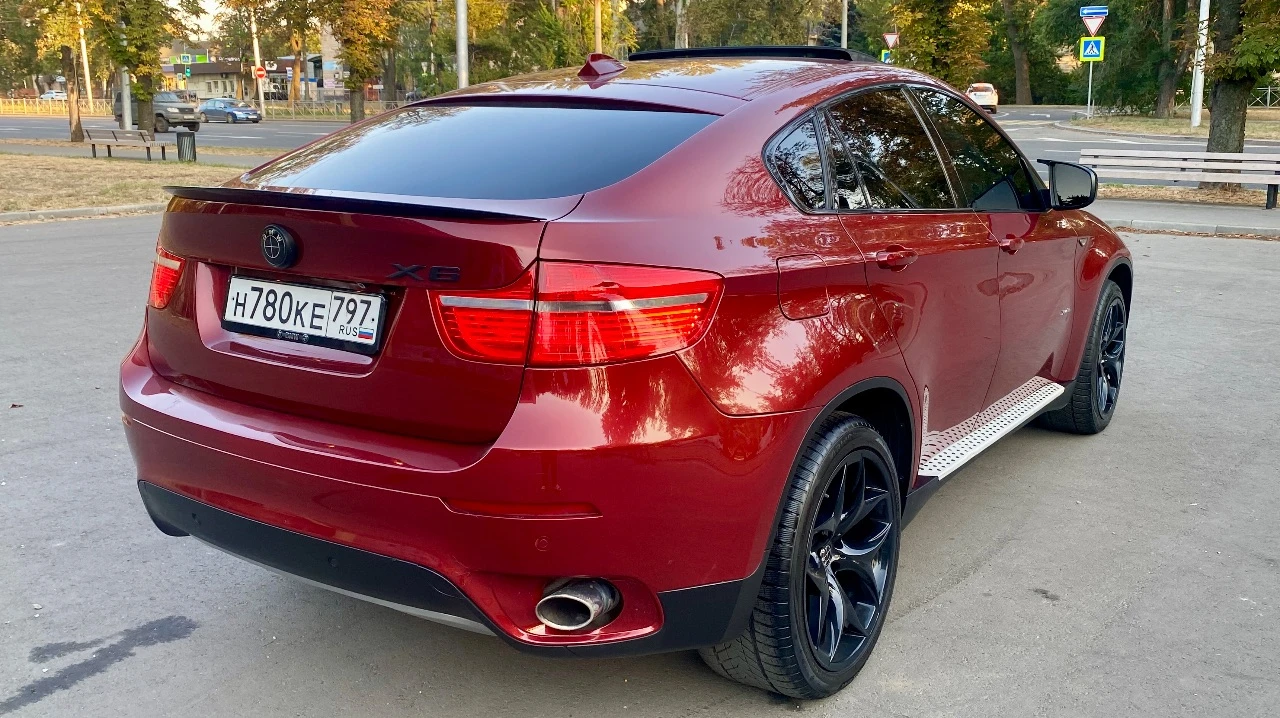 🔥 bmw x6 🔥 🔹 vin: 5uxfg43578lj36235 🔹 двигатель: n54 🔹 объем: 3000 см³ (306 л. с.) 🔹 цвет: vermilionrot metallic 🔹 салон: кожа leder nevada и schwarz 🔹 год выпуска: 2008 🔹 пробег: 165 000 км 🔹 полный комплект документов, сервисные книги, два ключа! комплектация: 🔹 спортивный пакет 🔹 экспортная тормозная система 🔹 обогрев руля 🔹 разноширокие диски r21 🔹 адаптивная подвеска (adaptive drive) 🔹 система контроля давления в шинах 🔹 камера заднего вида 🔹 люк 🔹 шторы на задних дверях 🔹 автозатемняющиеся зеркала 🔹 сиденья с памятью и подогревом 🔹 4-зонный климат-контроль 🔹 омыватели фар 🔹 парктроники спереди и сзади (pdc) 🔹 адаптивный ксенон 🔹 круиз-контроль с функцией подтормаживания 🔹 профессиональная аудиосистема hifi с dsp 🔹 usb- и аудиоинтерфейс автомобиль в отличном состоянии, не требует вложений. все проблемы устранены. есть полный отчет о проведенных работах стоимостью более 650 000 ₽. готов отправиться на любое сто для проверки. возможен обмен цена: 1,830,000 ₽ 📞 +7 949 415-54-34 - фотография - 7