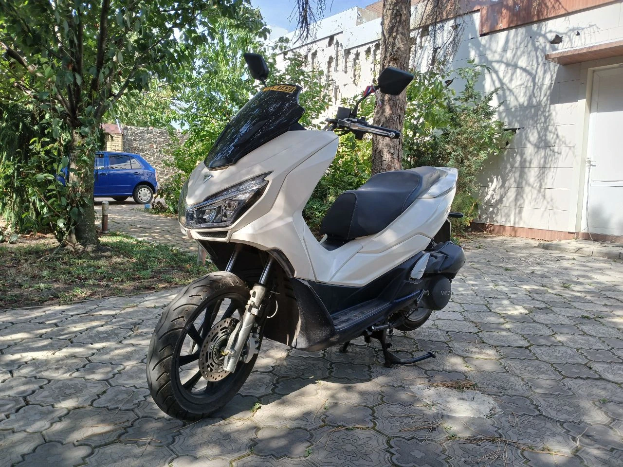 Продам мотоцикл находится в петровском районе все вопросы по телефону +79496457433 цена 120000 руб - фотография - 6