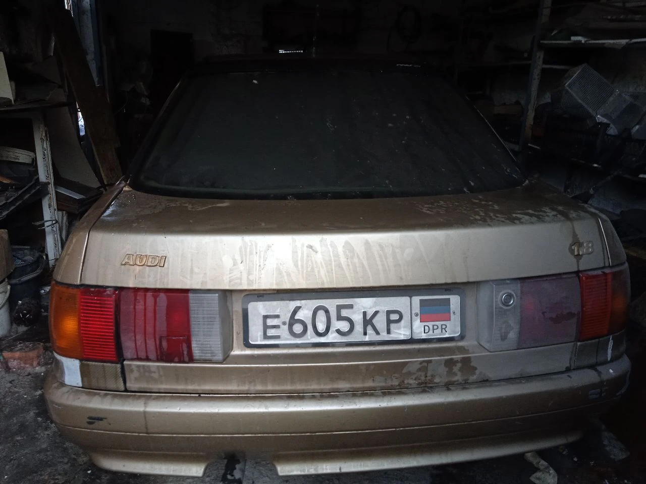 Audi 80 в хорошем состоянии без акб и стартера не гнилая - фотография - 6