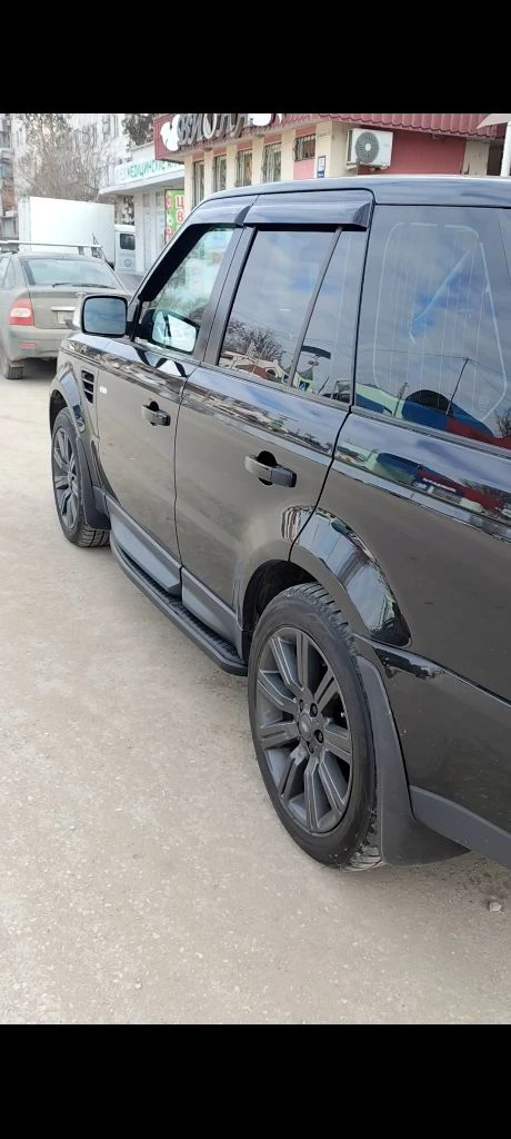 Land rover sport 2008 год автомобиль на полном ходу. пневма новая + компрессор замена всех масел и в раздатках тоже клапанные крышки новые( обе) турбины новые ( обе) прокладки выпускных коллекторов замена обслуживание только в айроверс. наряды есть. егр заглушен профессионально. магнитола андроид возможно онлайн показ. два комплекта резины. возможен обмен на бмв или мл. цена 1650000₽ +7(978)910-94-54 - фотография - 5