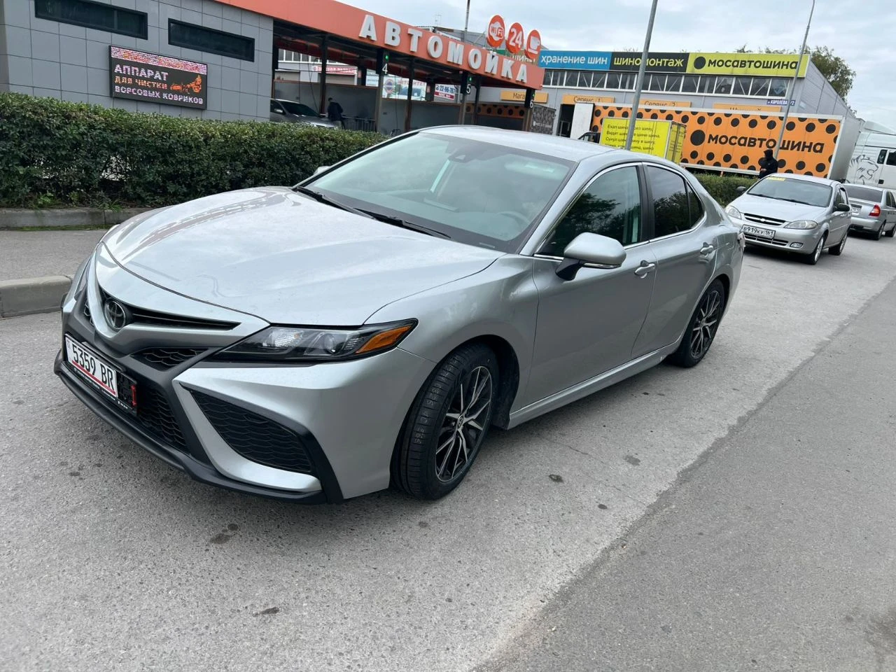 Продам тоета камри 70 v2.5 акп 2022года пробег 6000 км. растаможенна. в отличном состоянии не требует вложений - фотография - 2