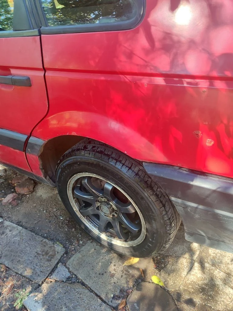 Volkswagen passat b3,1990, двс 1,8 бензин. после капремонта двс 30000км. расход по трассе 7,5,по городу 10. цена 200.000руб. торг. контактный телефон +79493159799 - фотография - 9