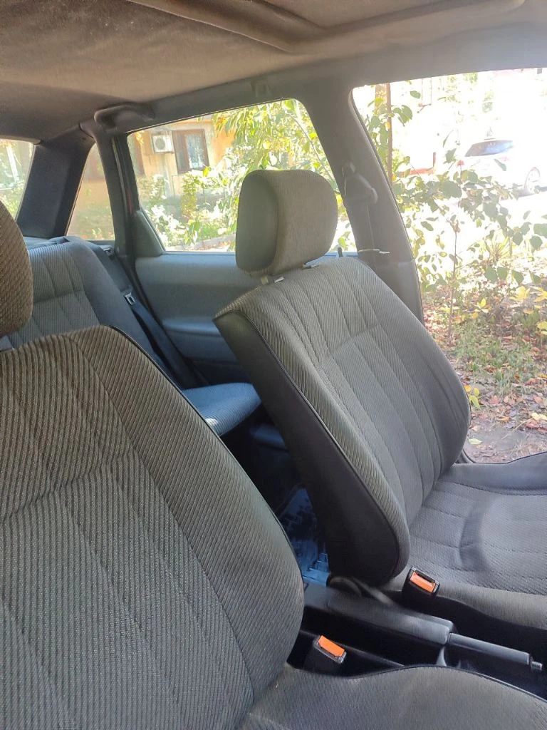 Volkswagen passat b3,1990, двс 1,8 бензин. после капремонта двс 30000км. расход по трассе 7,5,по городу 10. цена 200.000руб. торг. контактный телефон +79493159799 - фотография - 10