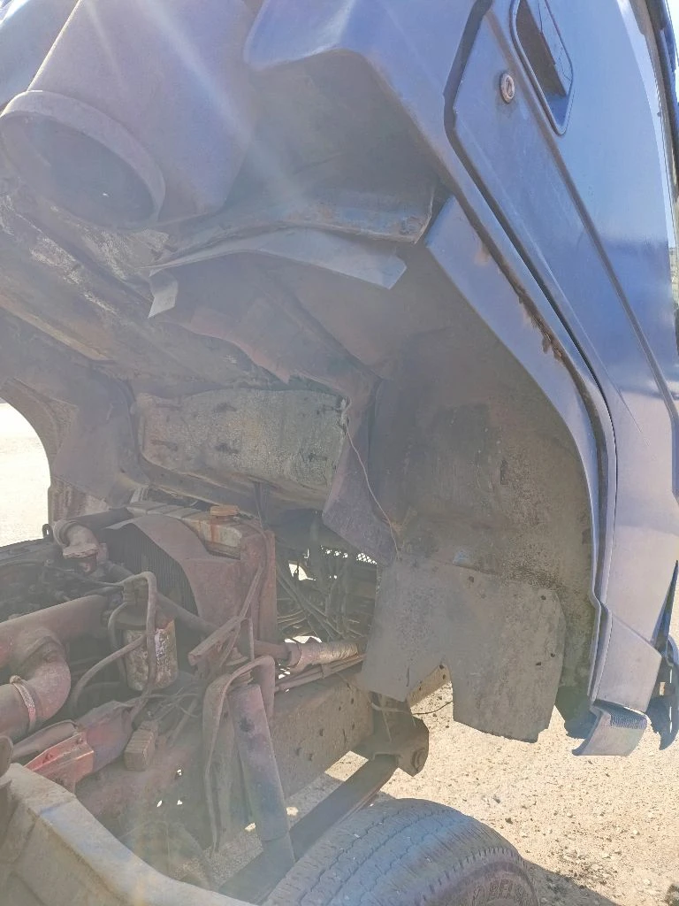 Продам бортовой грузовик фотон олин1043, сел поехал, 2005год, 3-х тонник, 3.7простой дизель, механика 5-ти ступка, будка 4метра. с документами порядок. смотреть в донецке. 400000р. +79494708166 - фотография - 7