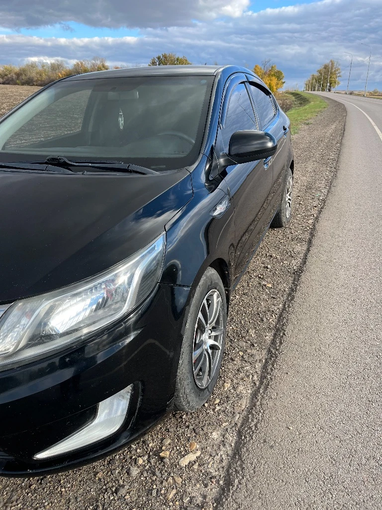 Kia rio 3
1,4 Бензин,
2011 Год
Кондиционер,
Электростеклоподъемники,
Электрозеркала,
Мультимедиа, usb,
Легкосплавные диски,
Автомобиль находится в отличном
Техническом состоянии,
Была проведена замена масла, фильтров, и других технических
Жидкостей
Вложений не требует
Цена- 830.
Тел. +7959 517 97 92 - фотография - 1