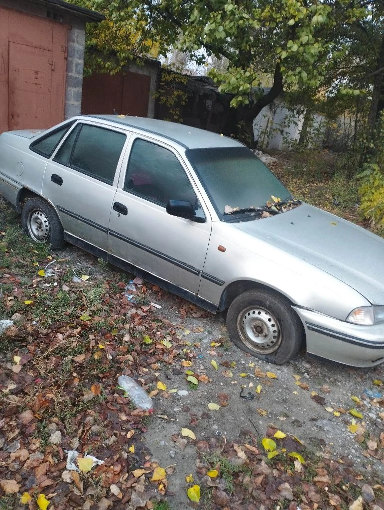 Продам деу-нексия 2006г.1.5 инжектор, не на ходу, нужен электрик. цена 55000р. торг, обмен. тел. +79498214123. - фотография - 2