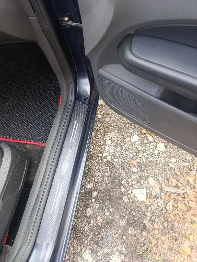 Продам форд фокус 2 автомат,2007 года. в машине много чего сделано, сел и поехал. 650 тысяч рублей. возможен обмен - фотография - 2