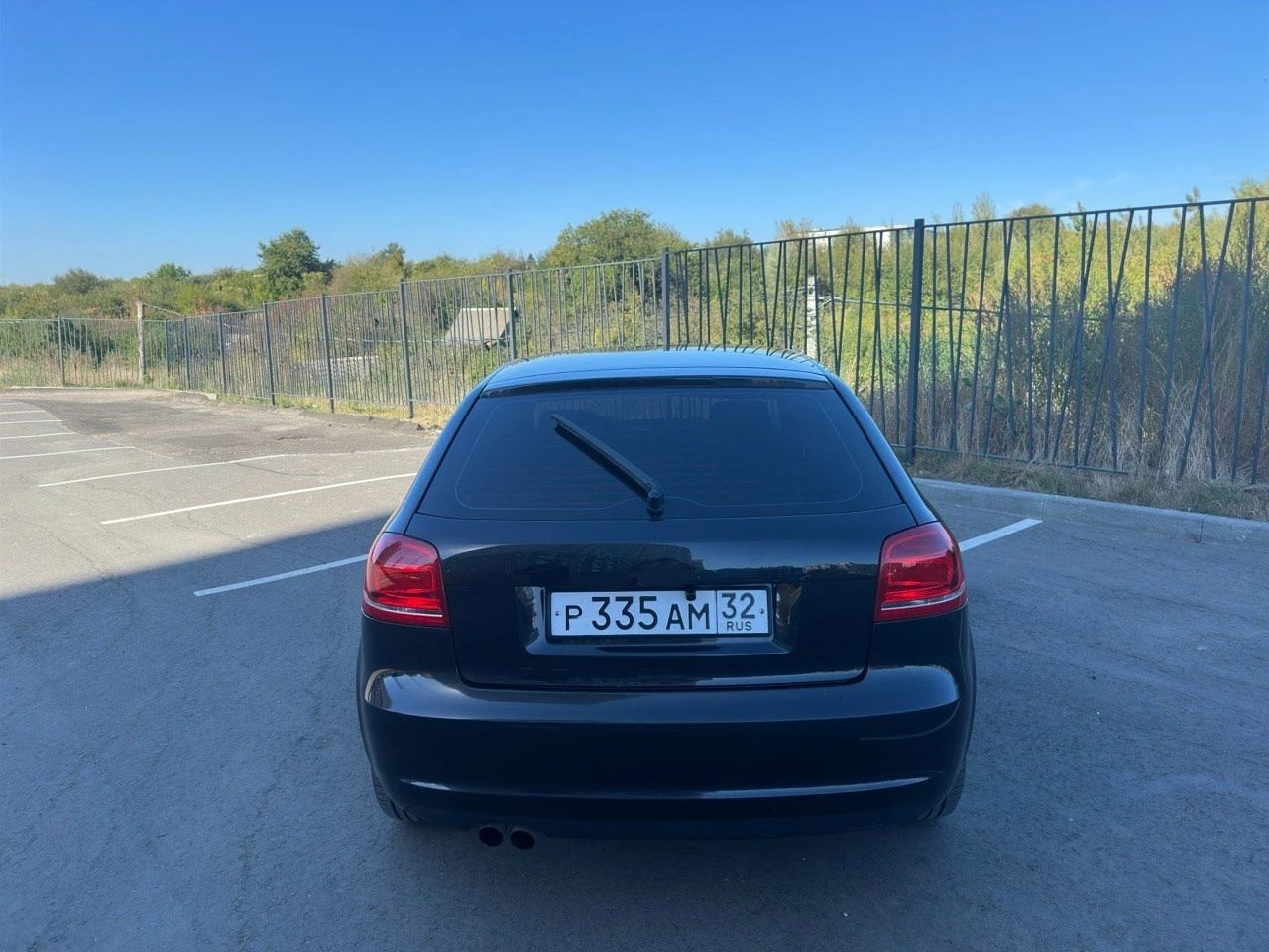 Продам audi a3 8p 1.4 tsi 📌 пробег: 245,000 км 📌 год: 2008 📌 коробка: 6ст механика 📌 цена: 800,000 руб. 📌 контакты: +7 (915) 646-92-30 или пишите в лс 🚗 описание автомобиля: технически идеальное состояние, новая коробка установлена в сентябре прошлого года. я пятый владелец, купил в декабре 2022 года и проехал 70,000 км. машина проверена временем и дальними поездками – ни разу не подвела! фары: установлены bi-led линзы (идеальный свет). мультимедиа: android-магнитола с carplay, максимальная комплектация и камера заднего хода. климат: работает без нареканий. двигатель и коробка: в отличном состоянии, масло между заменами уходит 200-300 г (меняю каждые 7500 км, использую bardahl). ничего не стучит, турбина в полном порядке. колеса: r16 (зима, шипы) и новая летняя резина куплена в этом году кузов: было небольшое дтп (все фото есть, повреждения незначительные). гнили нет, сколы-рыжики присутствуют, но критичного ничего нет типичные ваговские моменты итог: сел и поехал – все, что нужно, уже сделано. осмотр в горловке. 📞 звоните или пишите, автомобиль ждет нового владельца! - фотография - 6