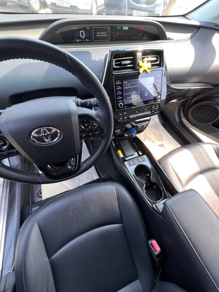 Тойота в идеальном состоянии комплектация xie 2021 г. пробег 43.000т. вопросы по телефону 79591016187 возможен торг аргументированный - фотография - 4